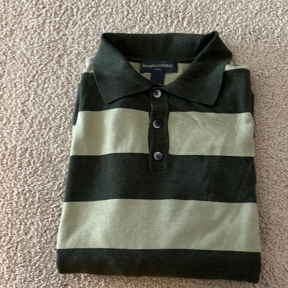 Vintage BR light sweater .